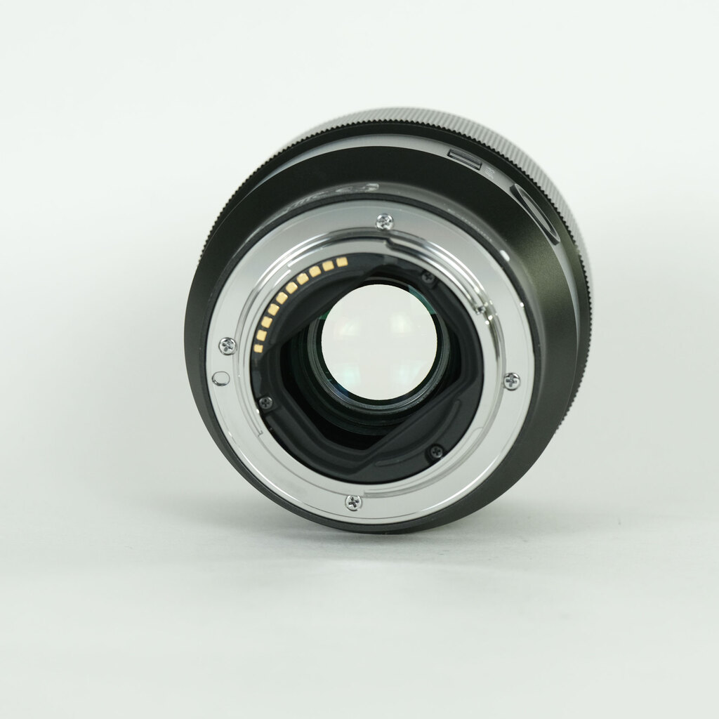 SONY FE 85mm F1.8 SEL85F18