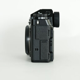 FUJIFILM X-T5