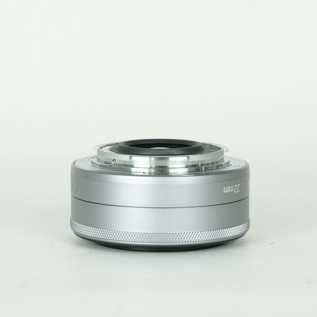 Canon EF-M22mm F2 STMの出品 | ONE SCENE（ワンシーン）