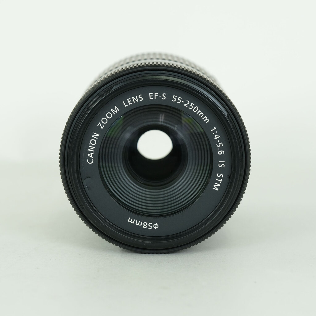 Canon EF-S55-250mm F4-5.6 IS STM