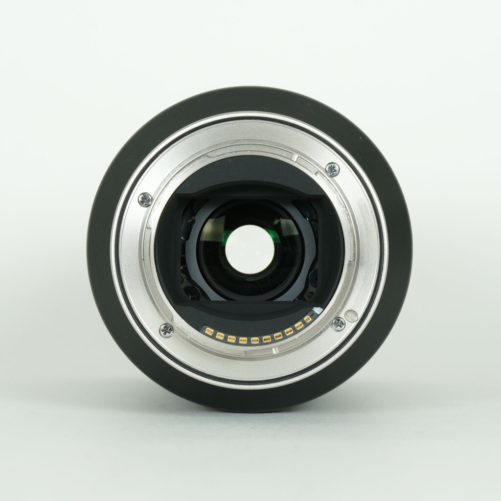 TAMRON 70-300mm F/4.5-6.3 Di III RXD (Model A047) [ソニーE用]