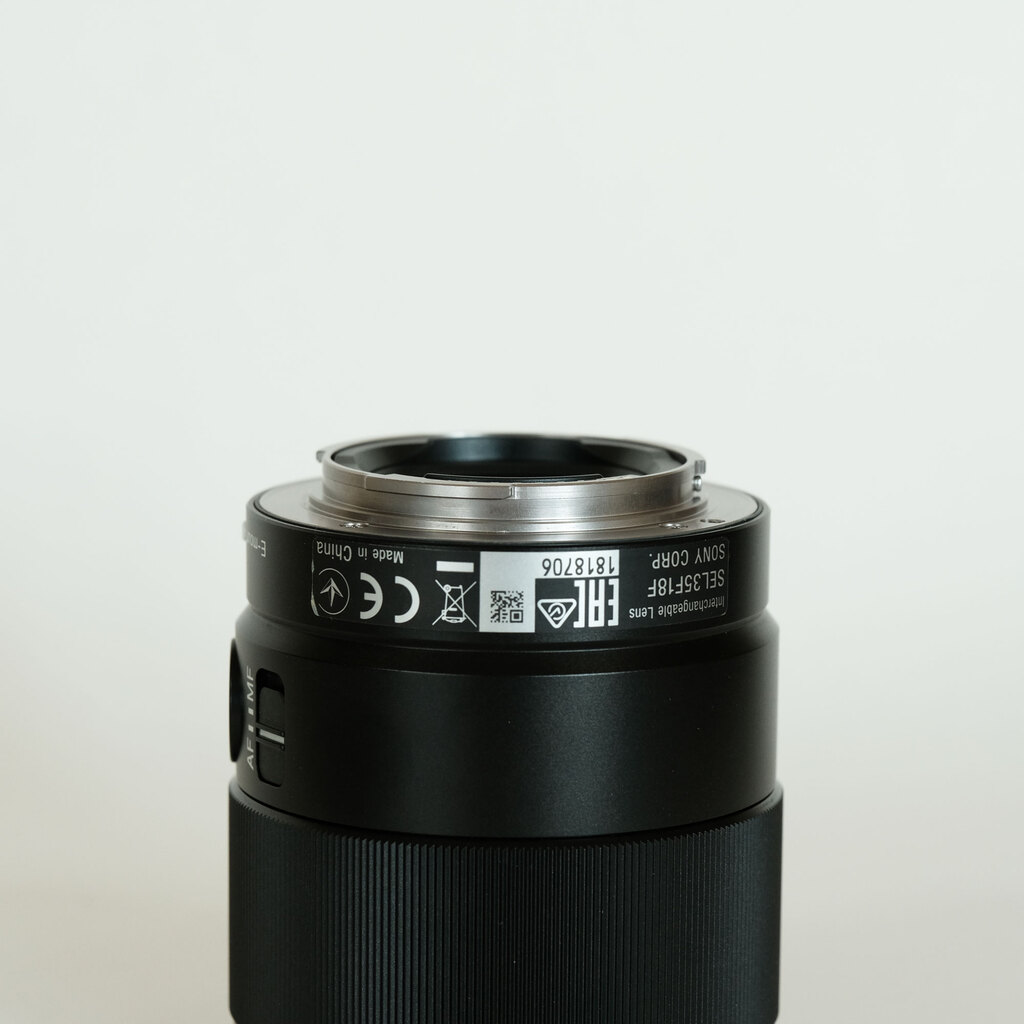SONY FE 35mm F1.8 SEL35F18F