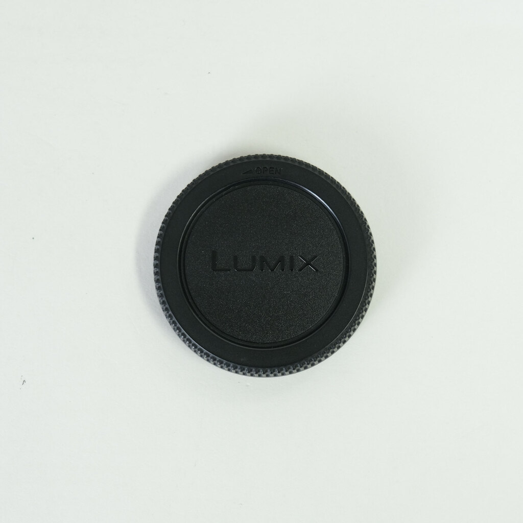 Panasonic LUMIX G X VARIO 12-35mm / F2.8 ASPH. / POWER O.I.S. Panasonic LUMIX G X VARIO 12-35mm / F2.8 ASPH. / POWER O.I.S.