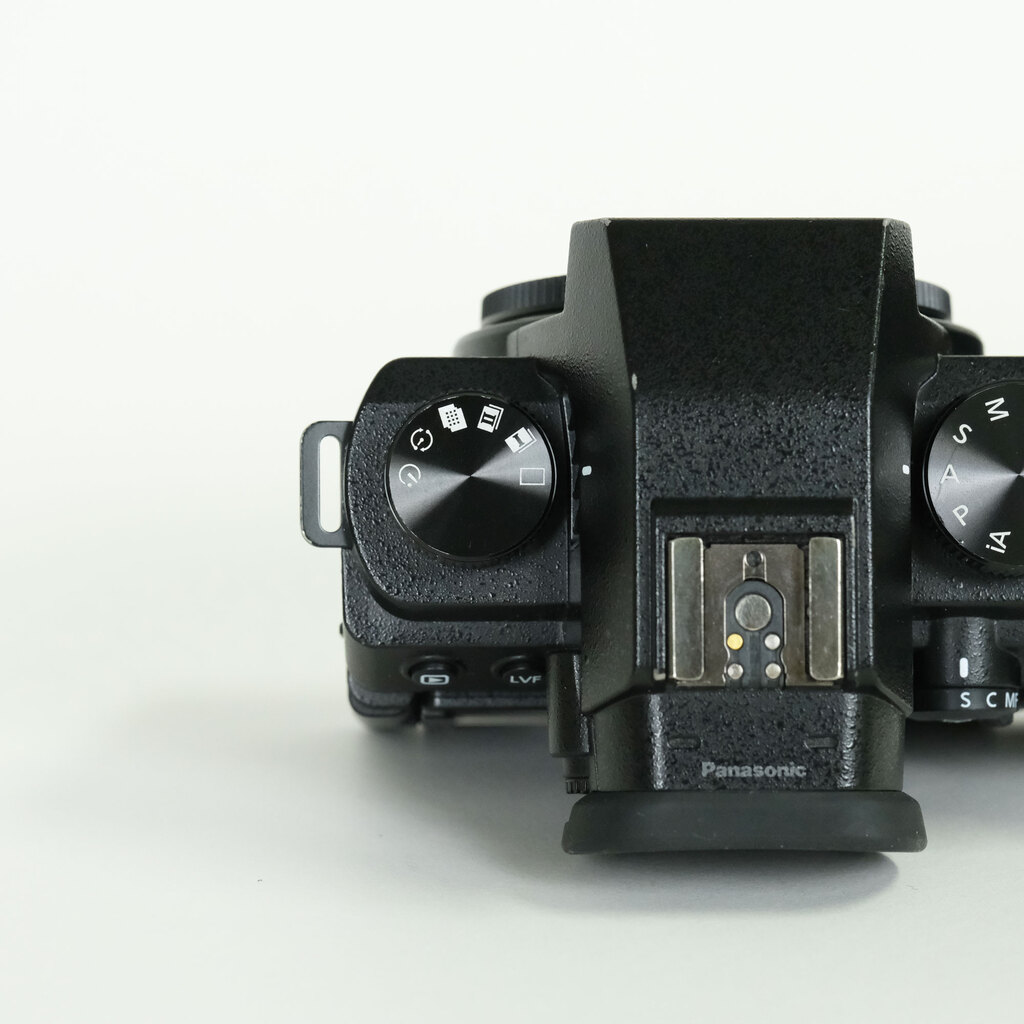 Panasonic LUMIX S5II DC-S5M2