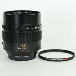 Panasonic LEICA DG NOCTICRON 42.5mm / F1.2 ASPH. / POWER O.I.S.