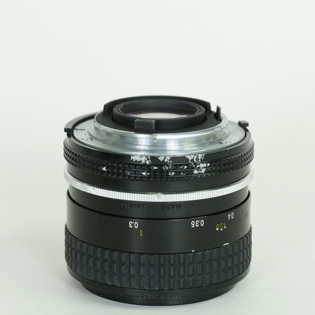 Nikon AI Nikkor 35mm F2S Nikon AI Nikkor 35mm F2S