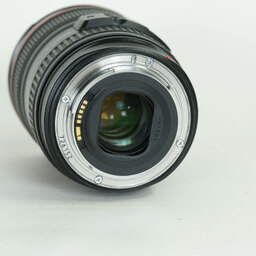 Canon EF24-105mm F4L IS USM Canon EF24-105mm F4L IS USM