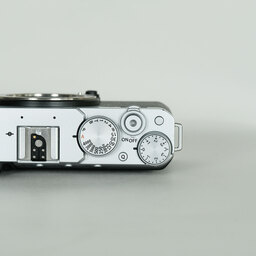 FUJIFILM X-E4 FUJIFILM X-E4