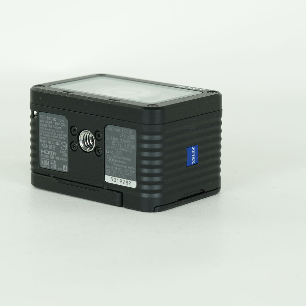 SONY Cyber-shot DSC-RX0M2