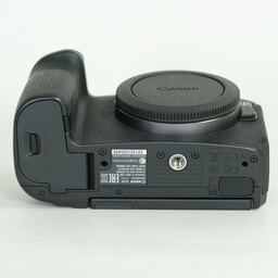 Canon EOS R
