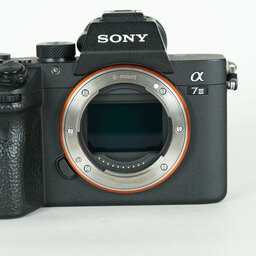 SONY α7 III(ILCE-7M3) SONY α7 III(ILCE-7M3)