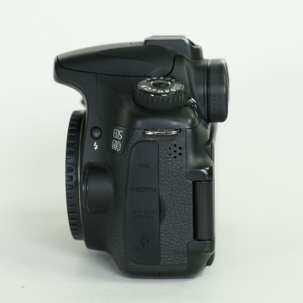 Canon EOS 60D ボディ
