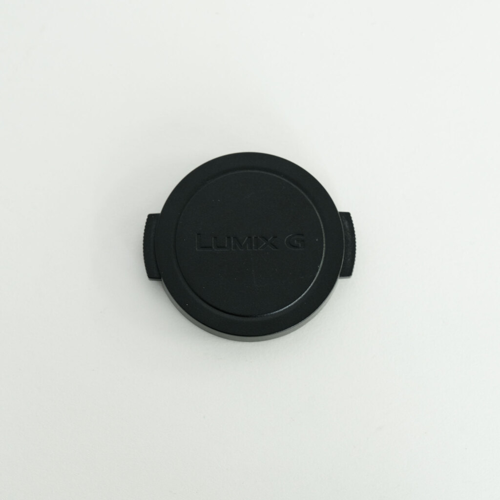 Panasonic LUMIX G MACRO 30mm F2.8 ASPH. MEGA O.I.S. Panasonic LUMIX G MACRO 30mm F2.8 ASPH. MEGA O.I.S.