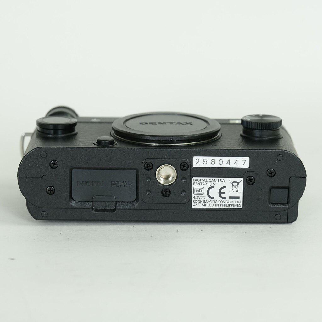 PENTAX Q-S1 ボディ ブラック×チャコールブラック