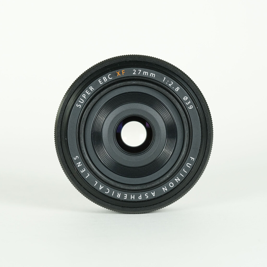 FUJIFILM XF27mmF2.8の出品 | ONE SCENE（ワンシーン）