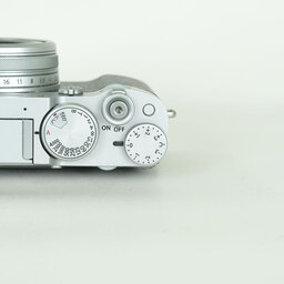 FUJIFILM X100V シルバー