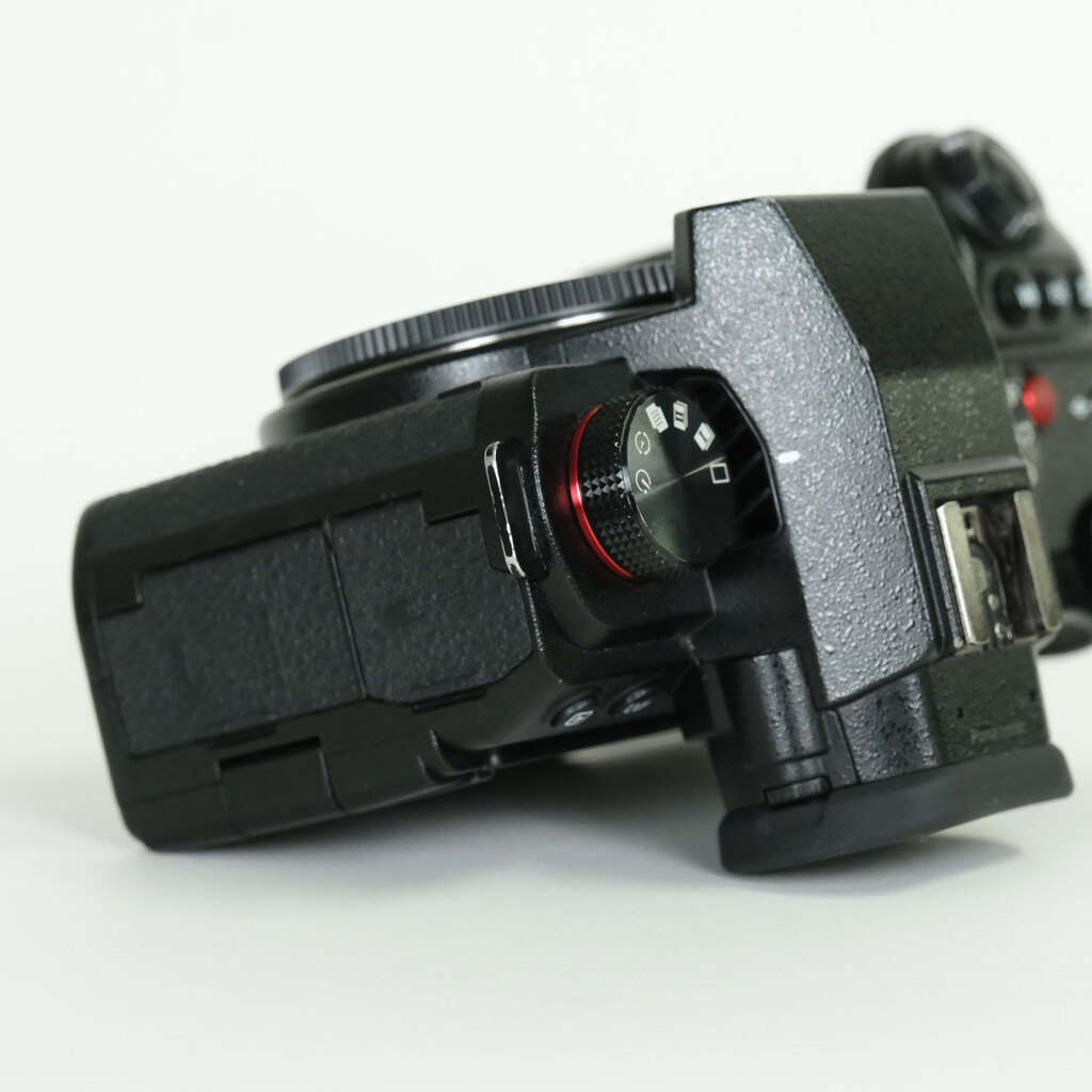 Panasonic LUMIX S5II DC-S5M2