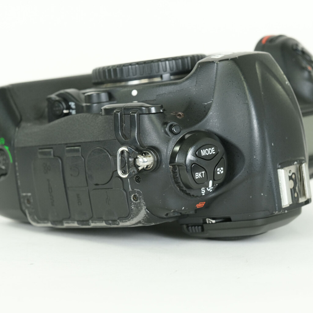 Nikon D5