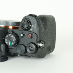 SONY α7 IV(ILCE-7M4) SONY α7 IV(ILCE-7M4)