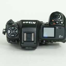 Nikon Z8