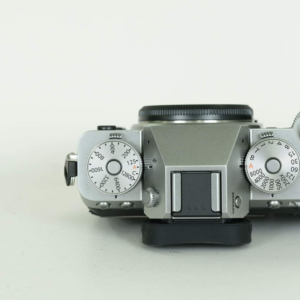 FUJIFILM X-T5
