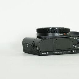 SONY Cyber-shot DSC-RX100M5