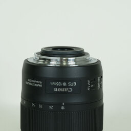 Canon EF-S18-135mm F3.5-5.6 IS USM
