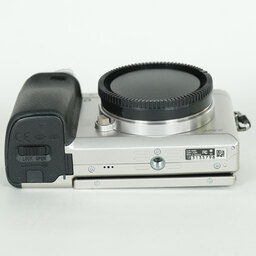 SONY α6000(ILCE-6000) SONY α6000(ILCE-6000)