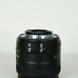 Nikon AF-S DX Micro NIKKOR 40mm f/2.8G