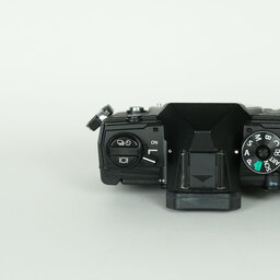 OM SYSTEM OM-5
