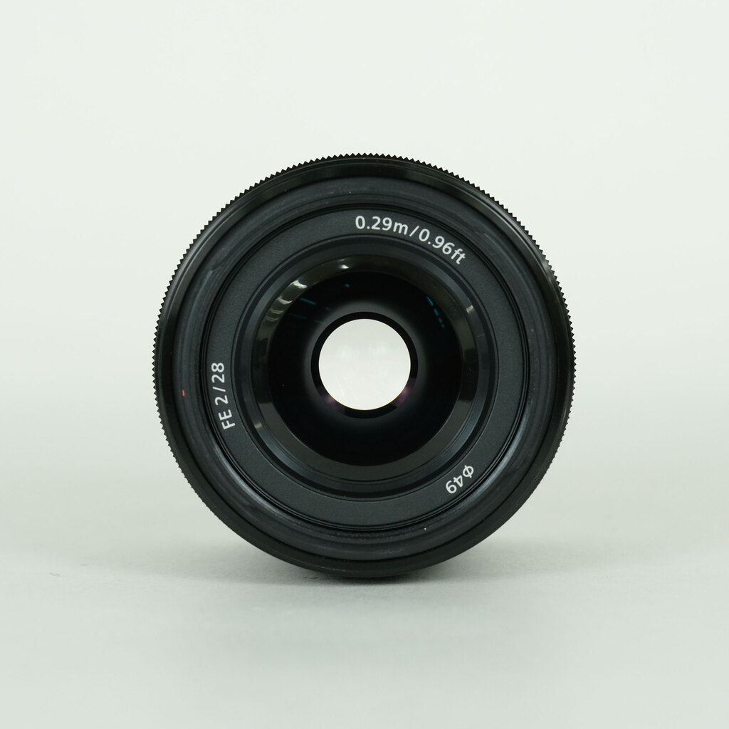 SONY FE 28mm F2 SEL28F20の出品 | ONE SCENE（ワンシーン）