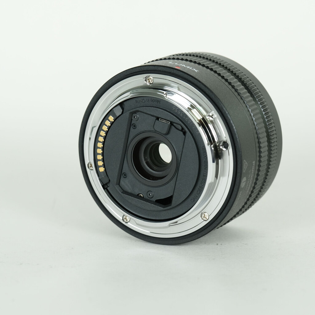 Panasonic LUMIX S 18-40mm F4.5-6.3の出品 | ONE SCENE（ワンシーン）