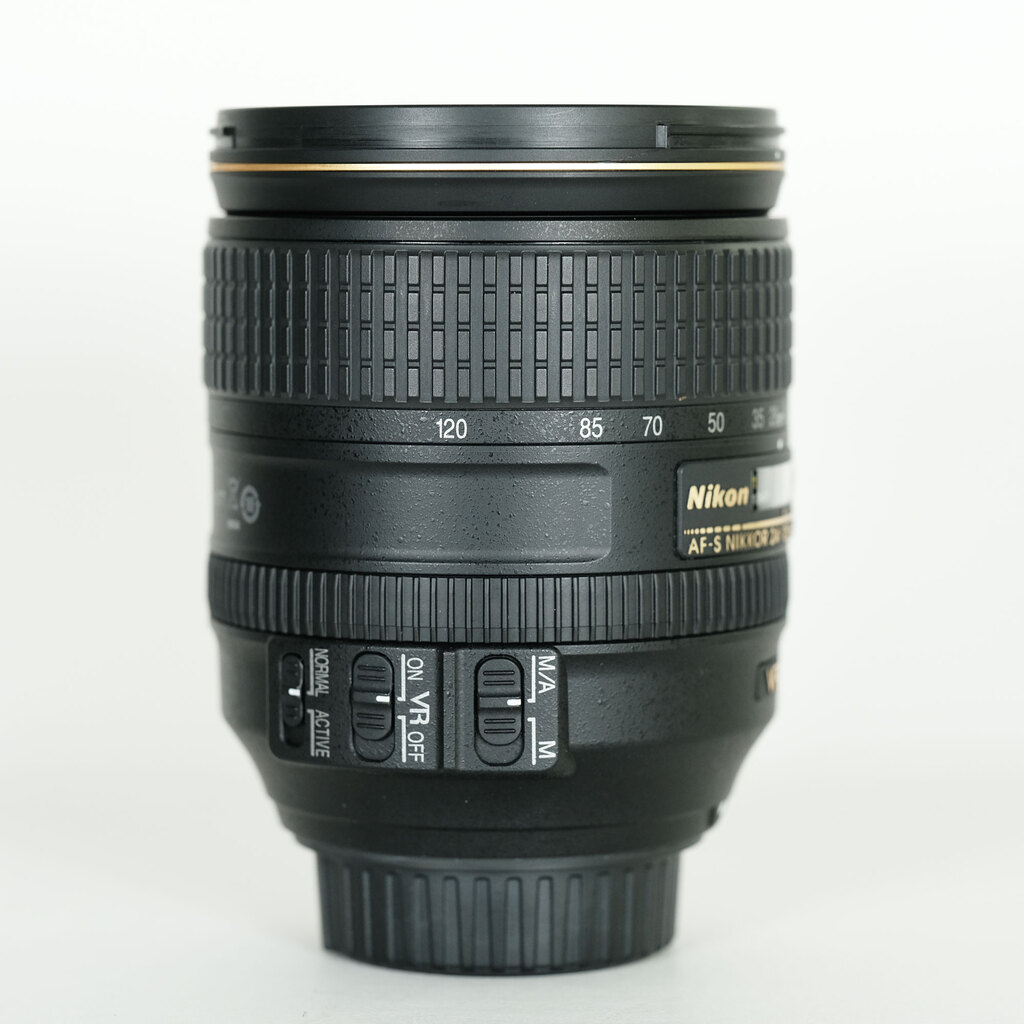 Nikon AF-S NIKKOR 24-120mm f/4G ED VR Nikon AF-S NIKKOR 24-120mm f/4G ED VR