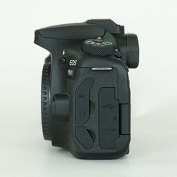 Canon EOS 90D