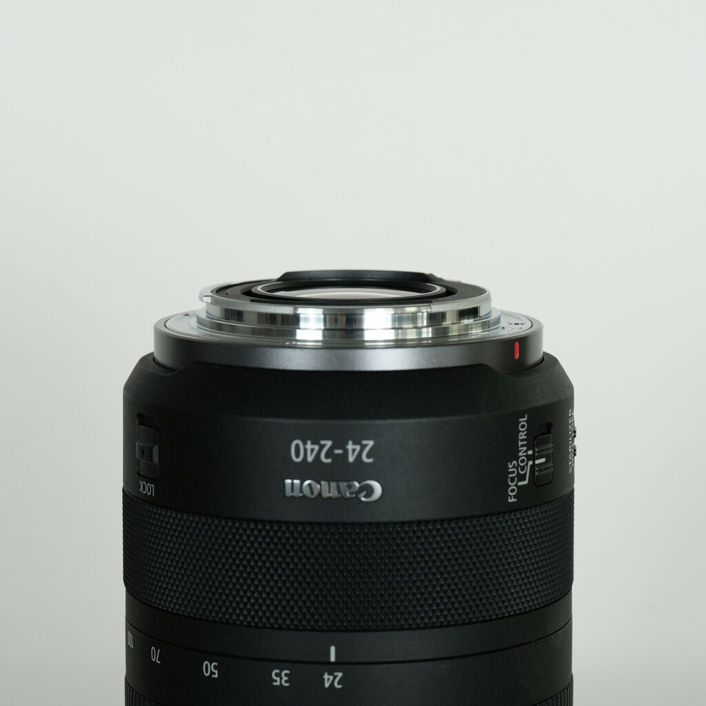 Canon RF24-240mm F4-6.3 IS USM