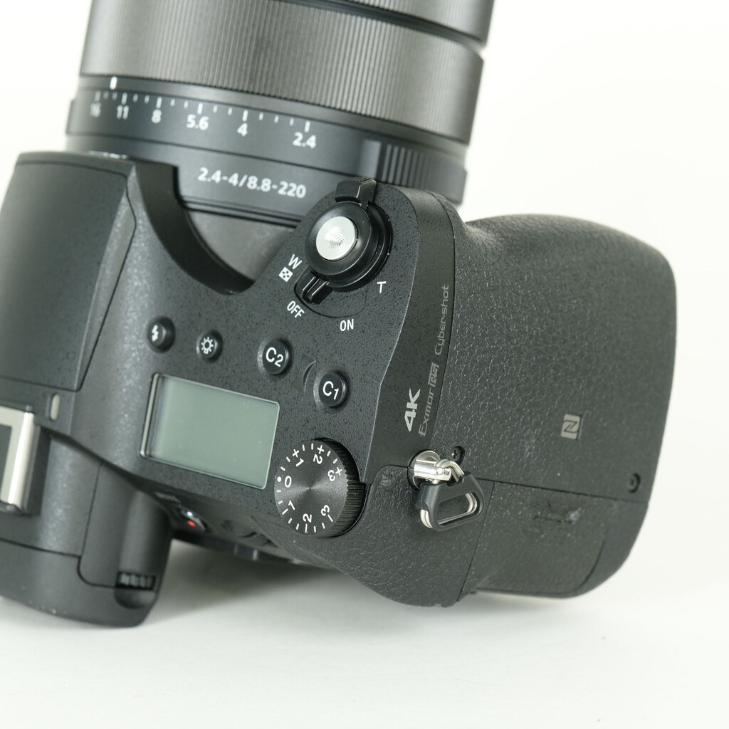 SONY Cyber-shot DSC-RX10M4の出品 | ONE SCENE（ワンシーン）