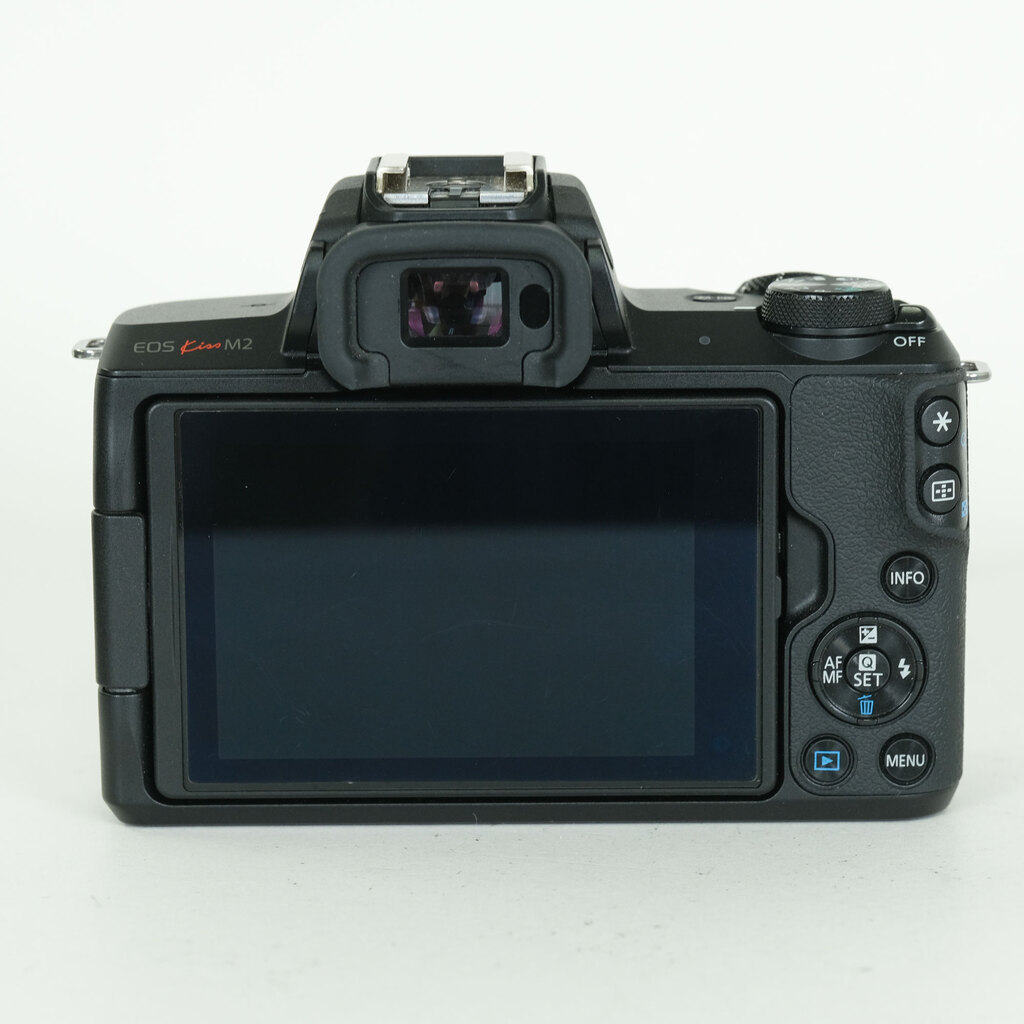 Canon EOS Kiss M2
