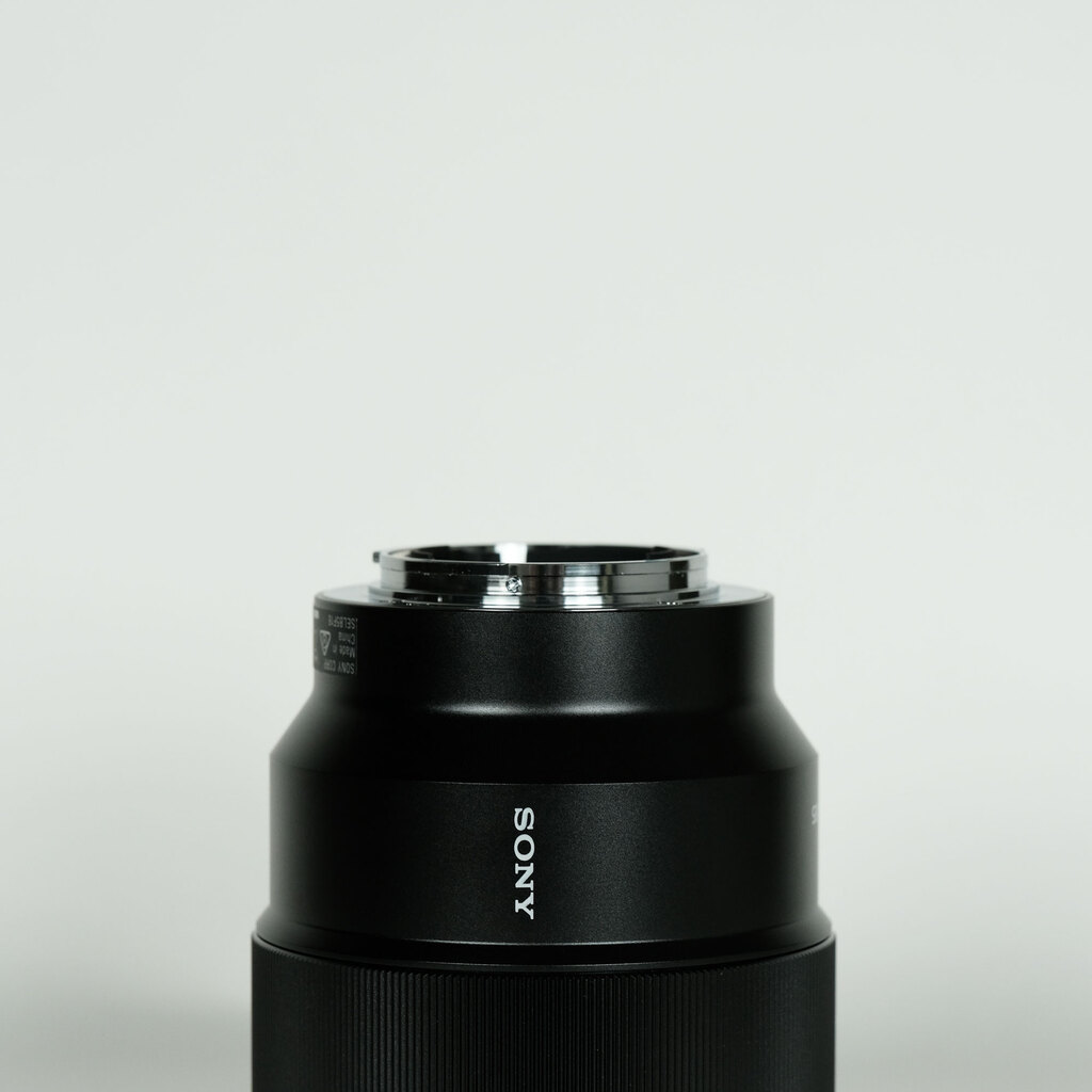 SONY FE 85mm F1.8 SEL85F18
