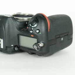 Nikon D500