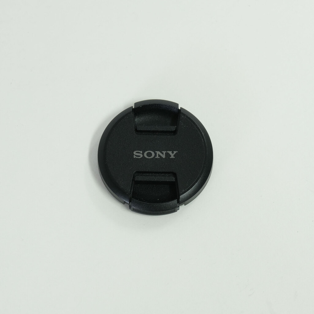 SONY E 20mm F2.8 SEL20F28