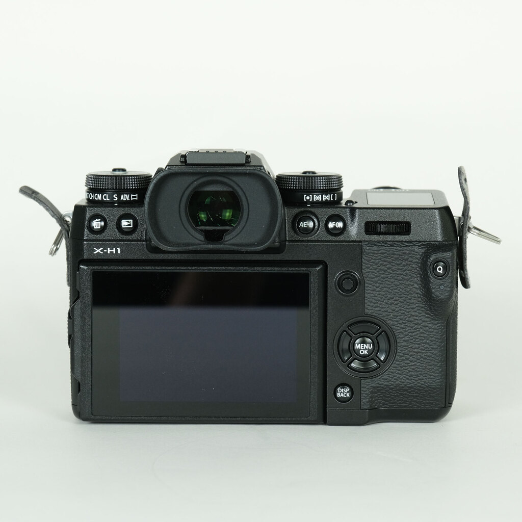 FUJIFILM X-H1