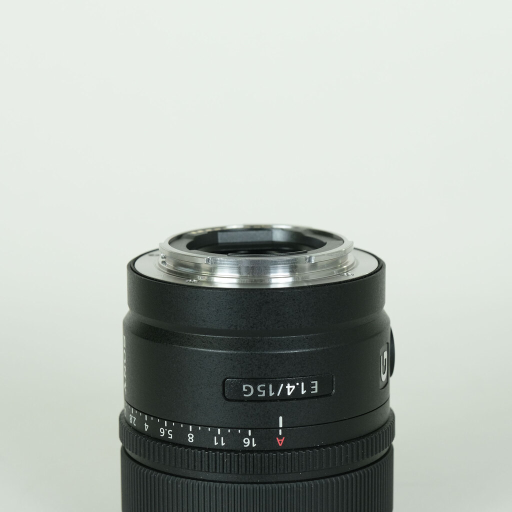 SONY E 15mm F1.4 G SEL15F14G