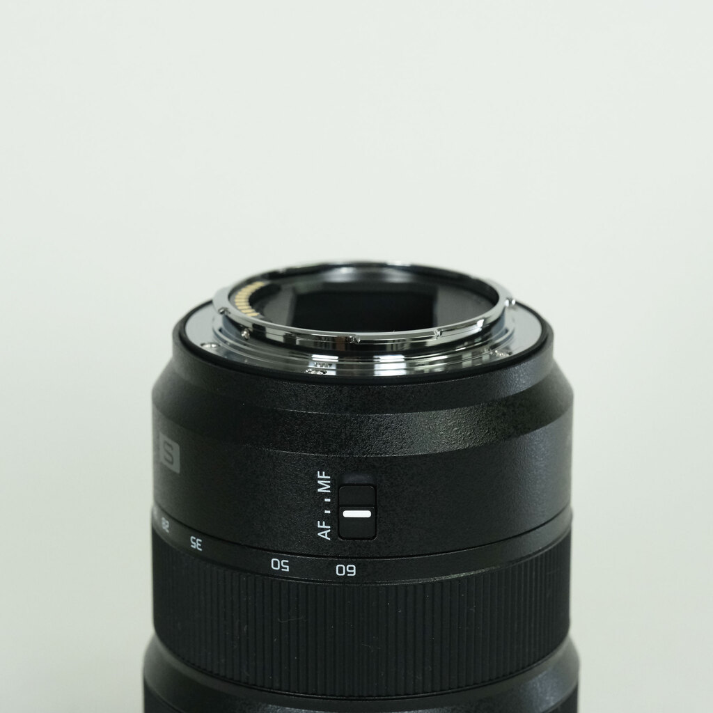 Panasonic LUMIX S 20-60mm F3.5-5.6