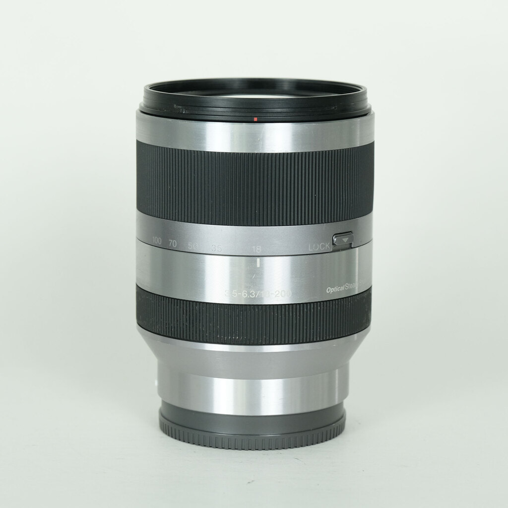 E18-200mm F3.5-6.3 OSS SEL18200 中古価格比較 - 価格.com