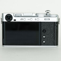 FUJIFILM X-E5