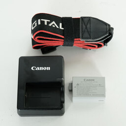 Canon EOS Kiss X3 ボディ