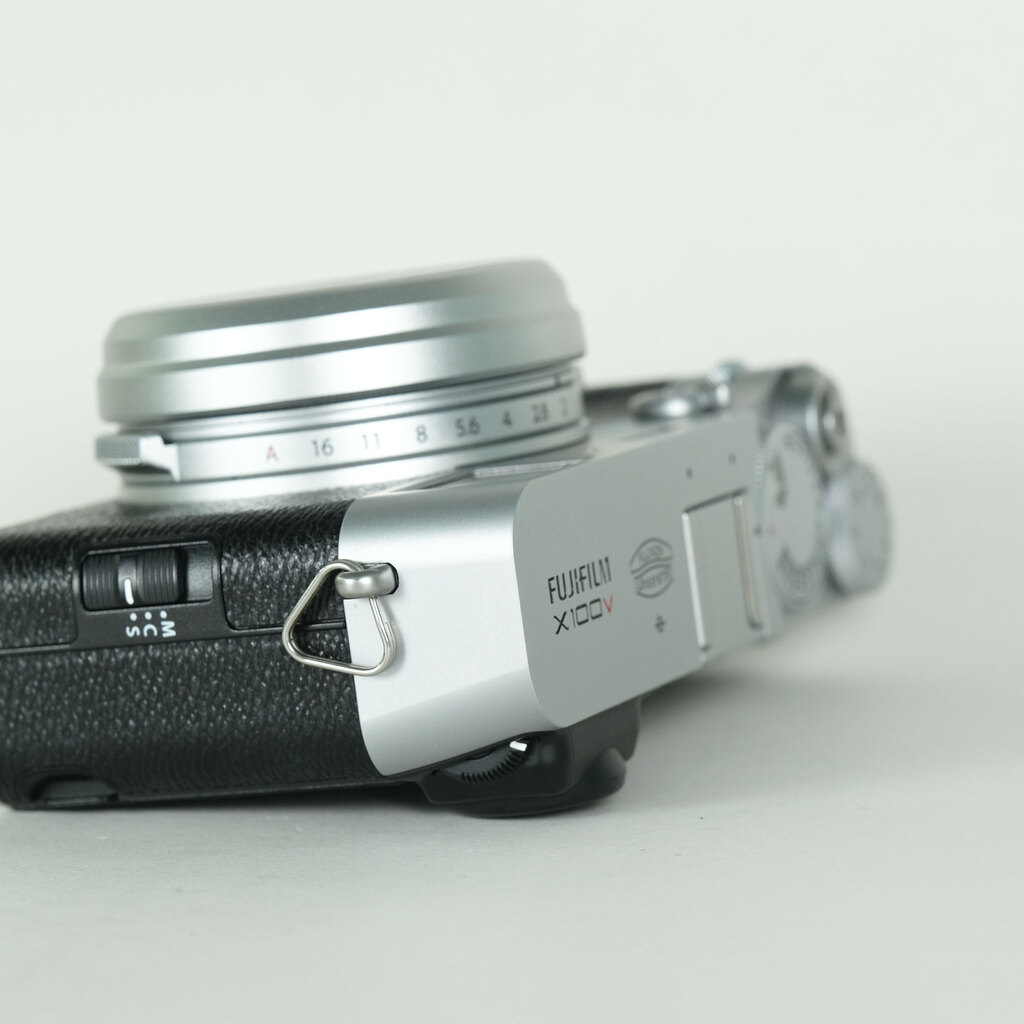 FUJIFILM X100V シルバー
