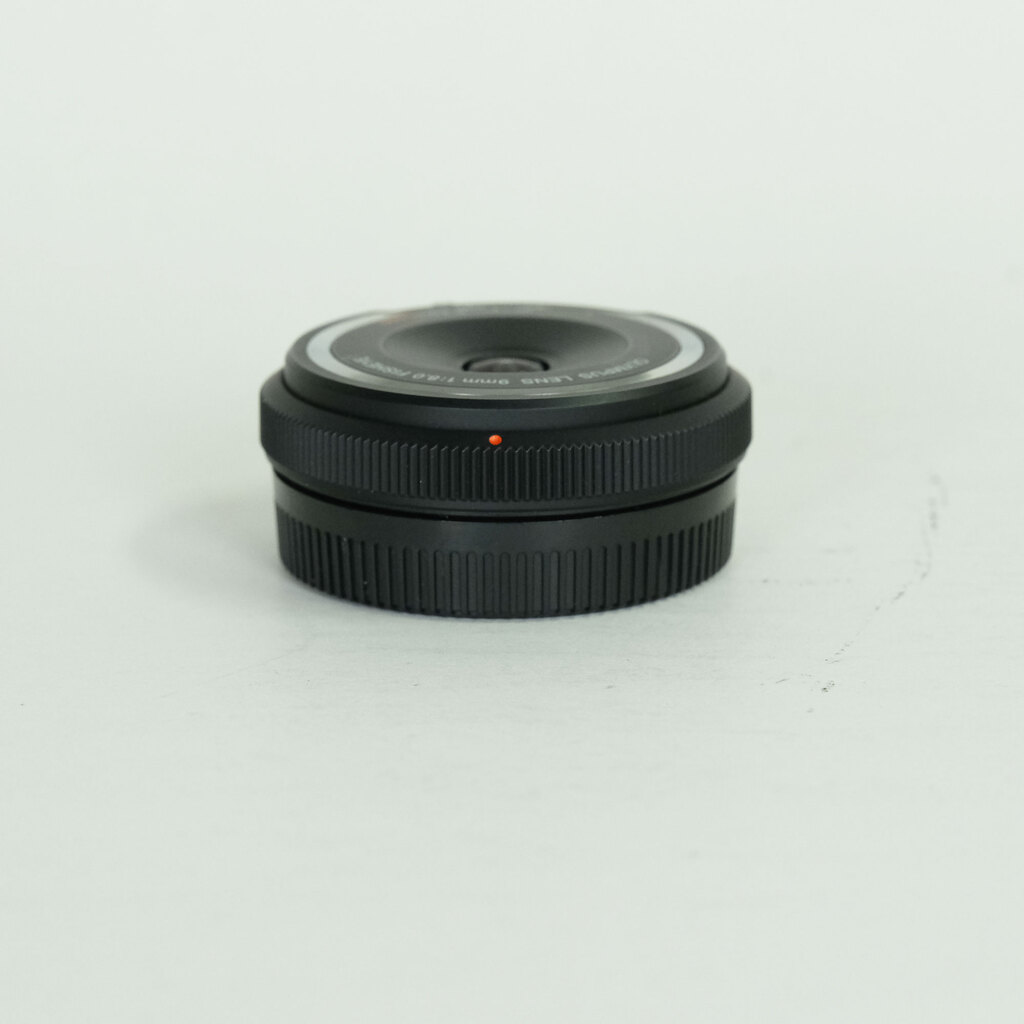 OLYMPUS フィッシュアイボディキャップレンズ（9mm Ｆ8.0 FISHEYE） BCL-0980 ブラック