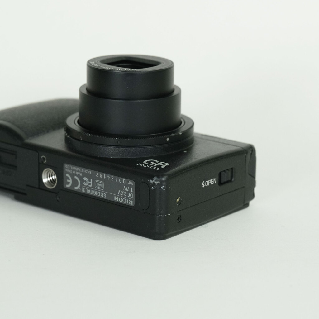 RICOH GR DIGITAL III