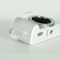 Canon EOS Kiss M